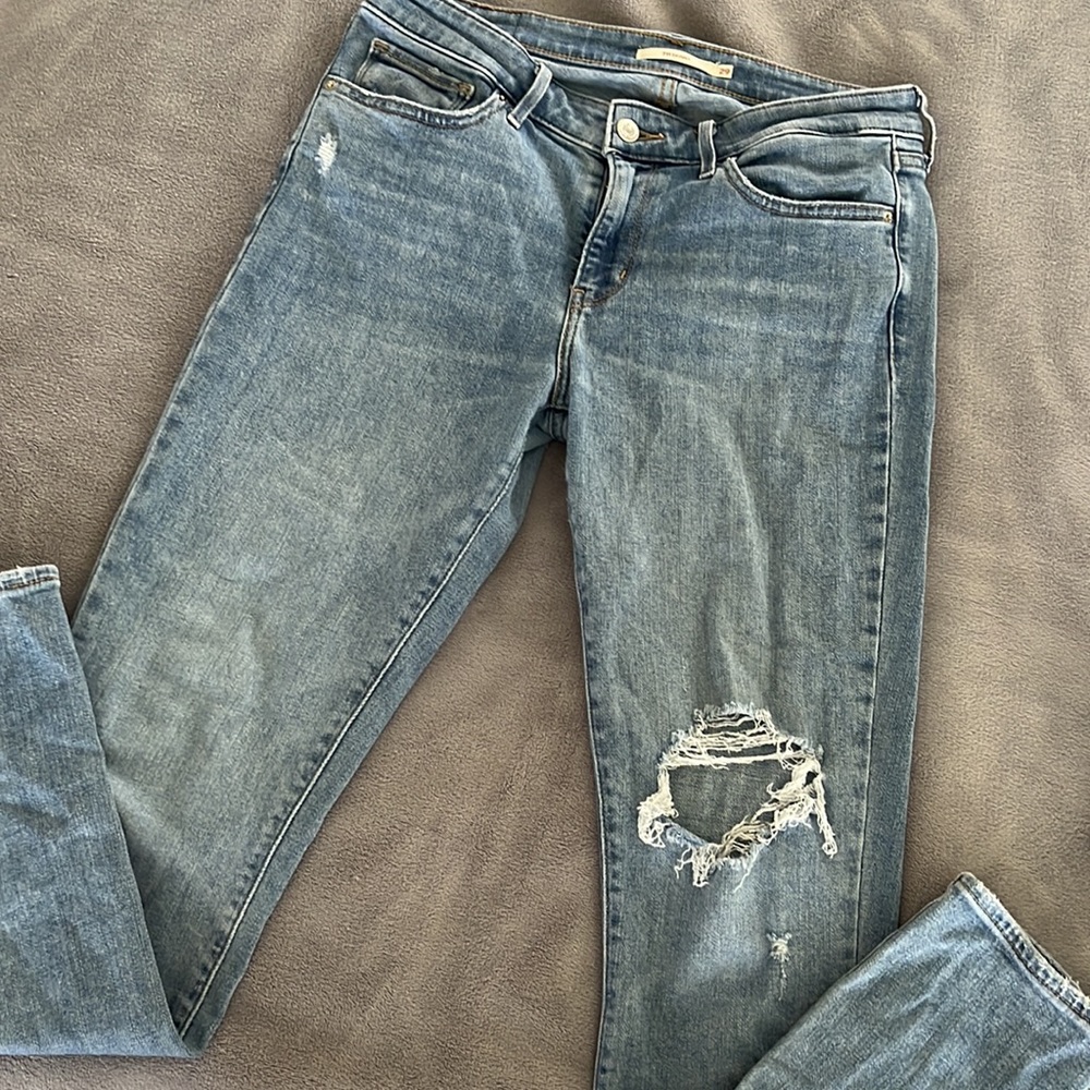 Levi Jeans-size 29-great condition